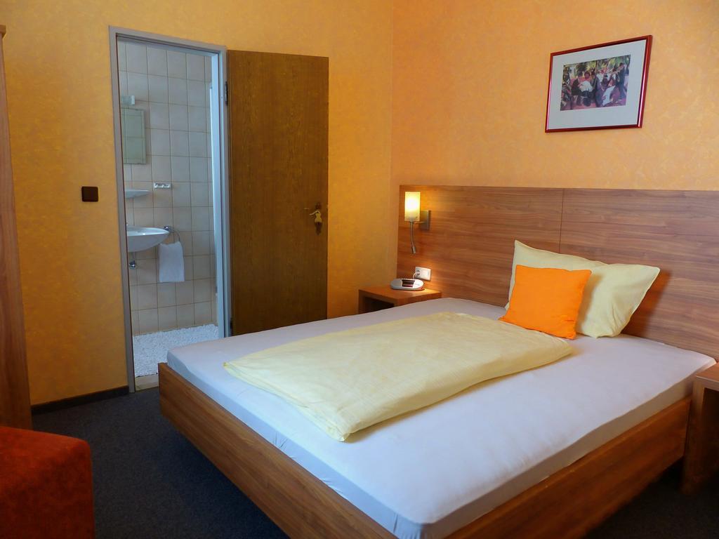 Zur Lindenau Hotel Rüdesheim am Rhein Cameră foto
